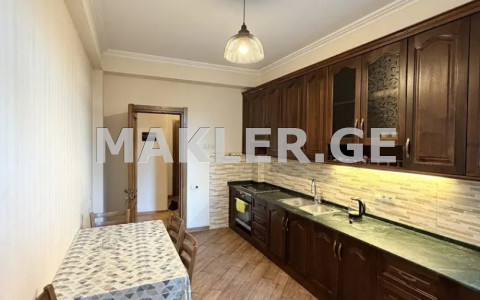  Сдаётся 4 комнатная  Квартира в Ведзиси  на ул. Ониашвили 