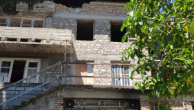 იყიდება 625 m² ფართობის საკუთარი სახლი საბურთალოზე