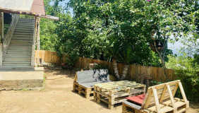 For Sale 1000 m² space Country house in Oqrokana