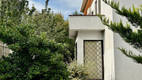 For Rent 230 m² space Private House in Digomi 7