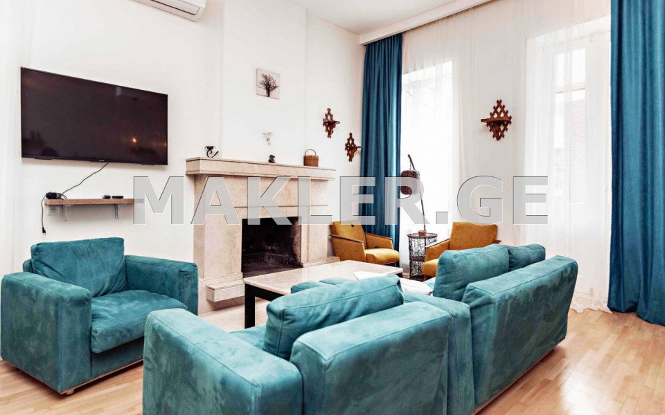  ქირავდება 3 ოთახიანი  ბინა მთაწმინდაზე (ძველ თბილისში)  კოტეტიშვილის შესახვევში 