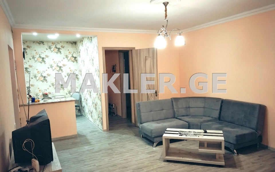  Продается 3 комнатная  Квартира на Вера  на ул. Меликишвили 