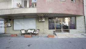 ქირავდება 358 m² ფართობის კომერციული ფართი ვაკეში