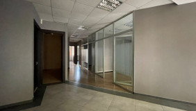 ქირავდება 132 m² ფართობის ოფისი ვაკეში