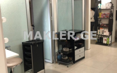  Сдаётся 88 m² площадь Коммерческая площадь в Сабуртало  на пр. Пекина 