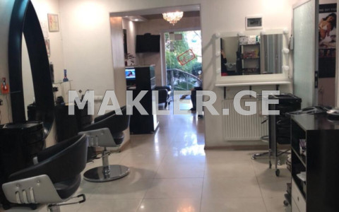  Сдаётся 88 m² площадь Коммерческая площадь в Сабуртало  на пр. Пекина 