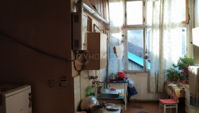 Продается 3 комнатная  Квартира в Сололаки (Старый Тбилиси)
