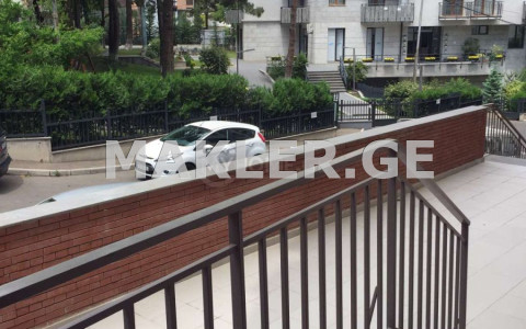  Сдаётся 159 m² площадь Офис в Ваке  на пр. И. Чавчавадзе 