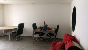 Satılık 78 m²  Büro & Ofis in Saburtalo