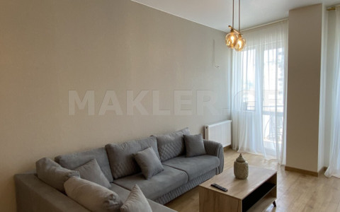  Сдаётся 3 комнатная  Квартира в Ваке  на ул. Кипшидзе 