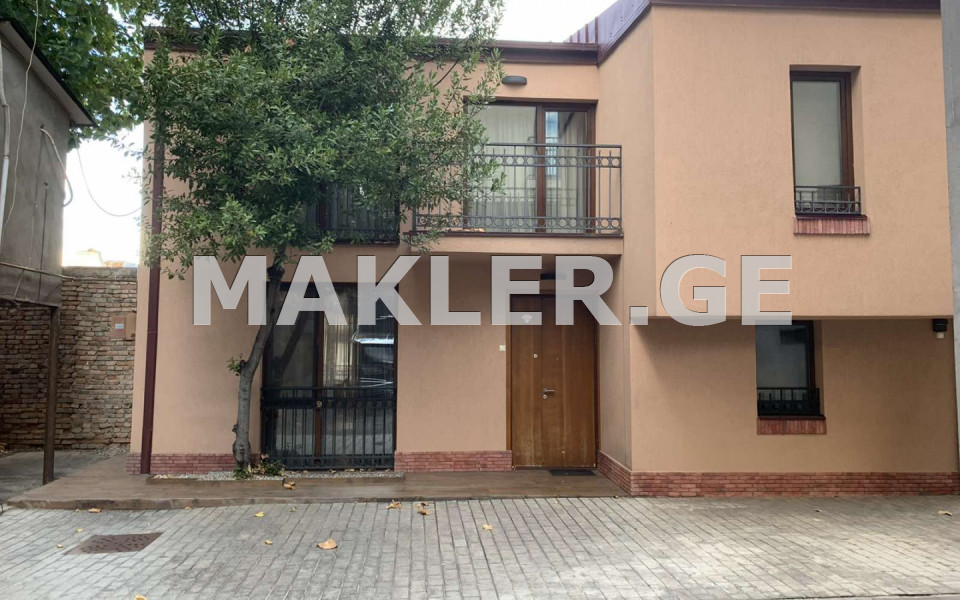  For Rent 200 m² space Private House in Mtatsminda dist. (Old Tbilisi)  in Br. Zubalashvili st. 