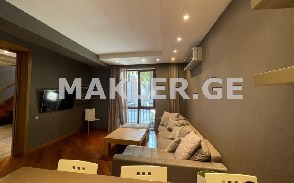  Сдаётся 260 m² площадь Частный дом на Мтацминда  (Старый Тбилиси)  на ул. бр. Зубалашвили 