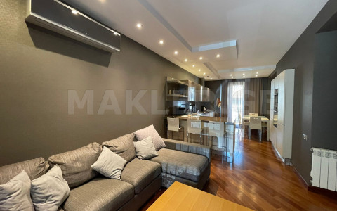  Сдаётся 260 m² площадь Частный дом на Мтацминда  (Старый Тбилиси)  на ул. бр. Зубалашвили 