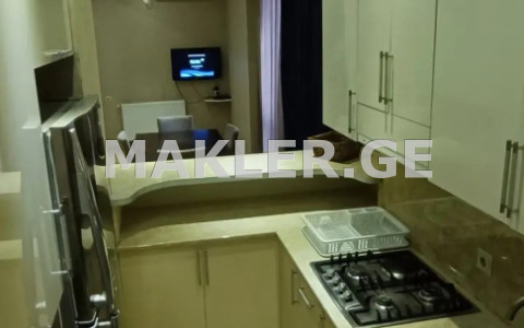  ქირავდება 3 ოთახიანი  ბინა საბურთალოზე  აფაქიძის ქუჩაზე 