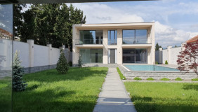 Satılık veya Kiralık 320 m²  Villa in Digomi 7