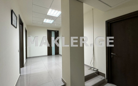  Сдаётся 175 m² площадь Офис в Сабуртало  на пр. Важа-Пшавела 