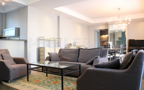  Kiralık 5 room  Daire in Vake dist.  in Paliashvili st. 