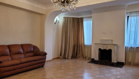For Rent 4 room  Apartment in Vake dist.