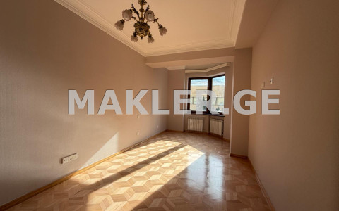  For Rent 4 room  Apartment in Vake dist.  in I. Chavchavadze Ave. 