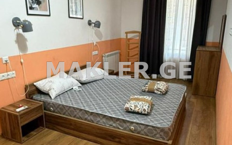  For Rent 3 room  Apartment in Sololaki dist. (Old Tbilisi)  in Machabeli st. 