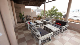 For Rent 420 m² space Private House in Vera dist.
