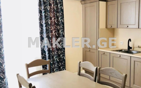  ქირავდება 3 ოთახიანი  ბინა ვაკეში  ი. ჭავჭავაძის გამზ. 