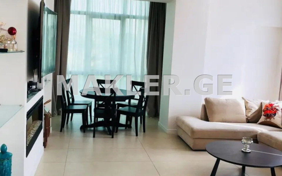  ქირავდება 3 ოთახიანი  ბინა ვაკეში  ი. ჭავჭავაძის გამზ. 