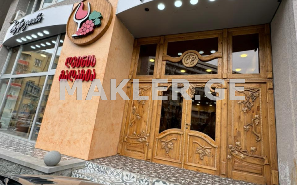  ქირავდება 180 m² ფართობის კომერციული ფართი ვაკეში  თამარაშვილის ქუჩაზე 