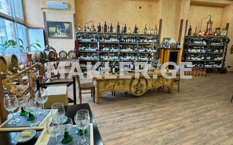  ქირავდება 180 m² ფართობის კომერციული ფართი ვაკეში  თამარაშვილის ქუჩაზე 