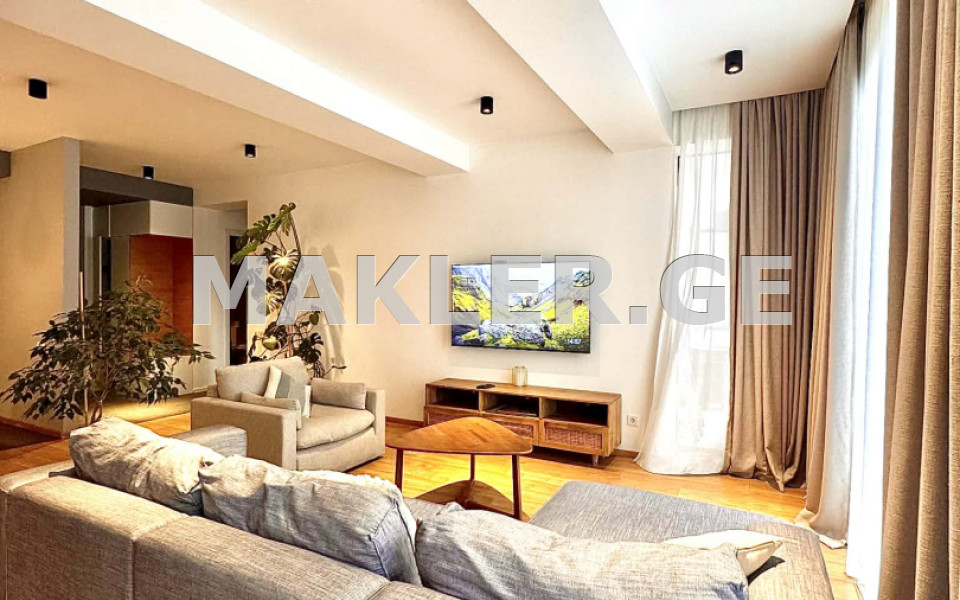  Сдаётся 3 комнатная  Квартира в Ваке  на ул. Т.Табидзе 