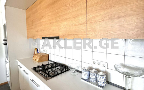  Сдаётся 3 комнатная  Квартира в Ваке  на ул. Т.Табидзе 