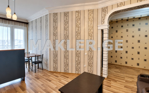  出售 2 室  公寓 萨布尔塔洛区  in Kavtaradze st. 