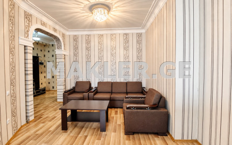  出售 2 室  公寓 萨布尔塔洛区  in Kavtaradze st. 