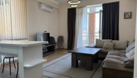 Сдаётся 2 комнатная  Квартира в Сабуртало