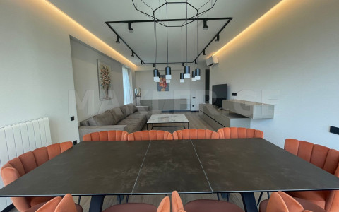  Сдаётся 4 комнатная  Квартира в Багеби