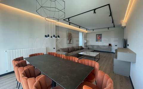  Сдаётся 4 комнатная  Квартира в Багеби