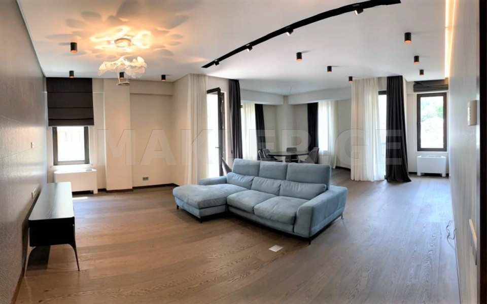  For Sale 4 room  Apartment in Mtatsminda dist. (Old Tbilisi)  in Shevchenko st. 
