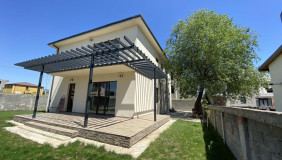For Sale 265 m² space Private House in Digomi 1