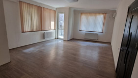 For Sale 5 room  Apartment in Vake dist.