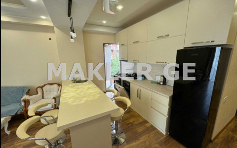  Kiralık 4   Daire in Vake dist.  in N. Djvania st. 