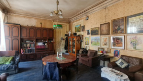 For Sale 3 room  Apartment in Sololaki dist. (Old Tbilisi)