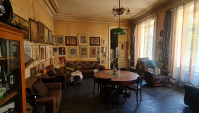 For Sale 3 room  Apartment in Sololaki dist. (Old Tbilisi)