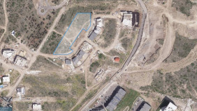 For Sale 4090 m² space Land near the Lisi lake