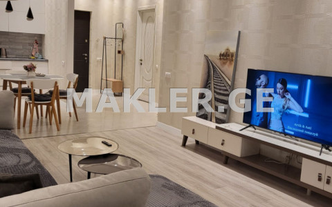  ქირავდება 2 ოთახიანი  ბინა საბურთალოზე  ასლანიდის ქუჩაზე 