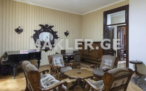  იყიდება 6 ოთახიანი  ბინა სოლოლაკში (ძველ თბილისში)  ლ. ასათიანის ქუჩაზე 