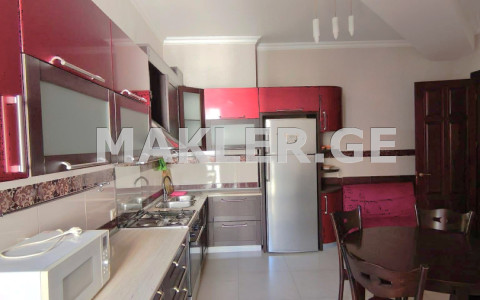  Kiralık 3   Daire in Saburtalo dist.  in Al. Kazbegi Ave. 