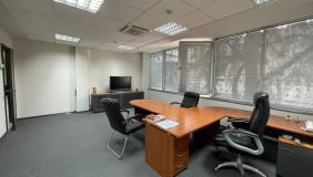 Kiralık 163 m²  Büro & Ofis in Saburtalo