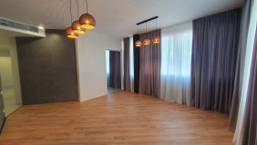 For Sale 4 room  Apartment in Vake dist.