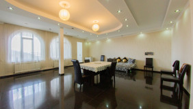 For Sale or For Rent 290 m² space Private House in Mtatsminda dist. (Old Tbilisi)