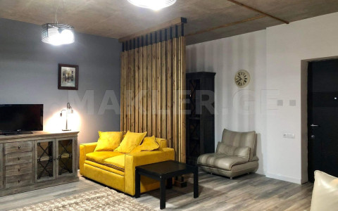  Сдаётся 3 комнатная  Квартира в Ваке  на ул. Аракишвили 